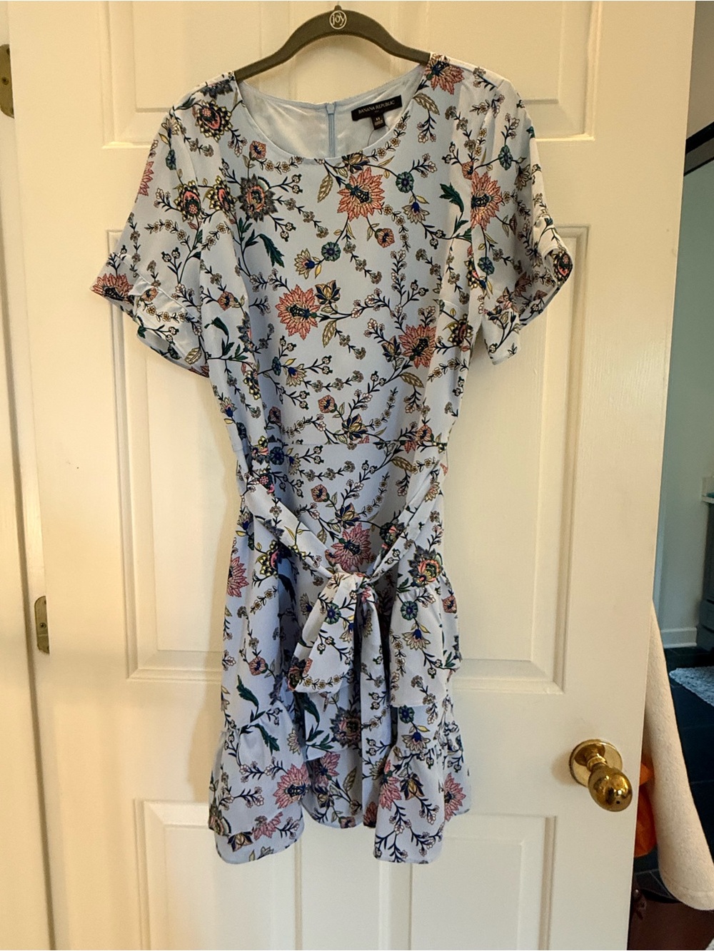 Banana Republic Light Blue Floral Tie-Waist Dress
